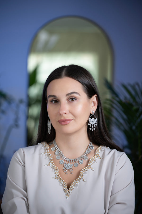 Traditional necklace