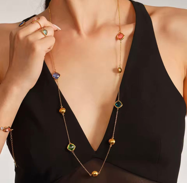 Glass necklace