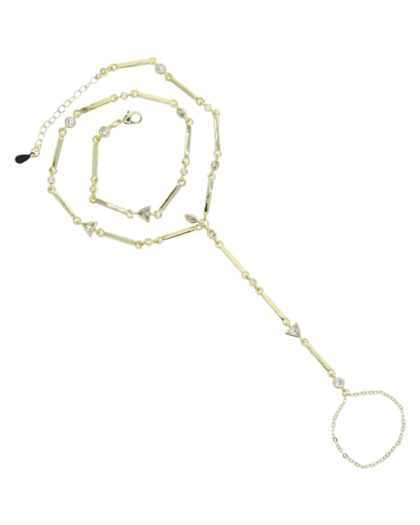 Triangle hand chain
